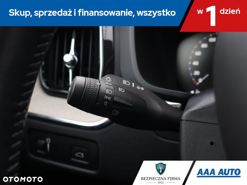 Volvo XC 60 - 17