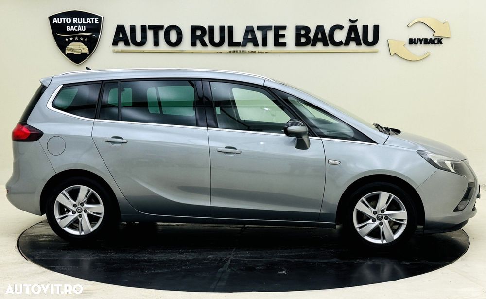 Opel Zafira - 3