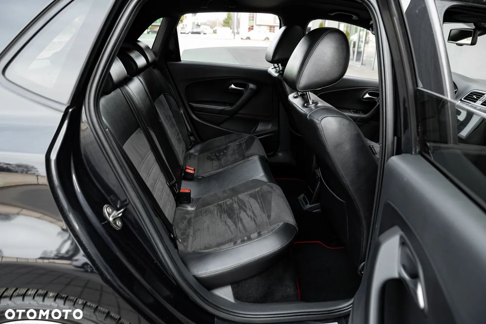 Volkswagen Polo 1.4 TSI GTI DSG - 22