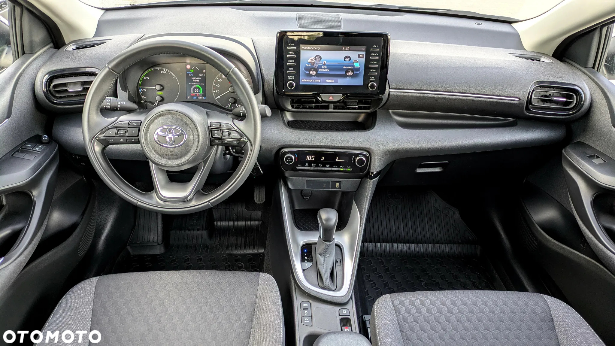 Toyota Yaris Hybrid 1.5 Comfort - 12