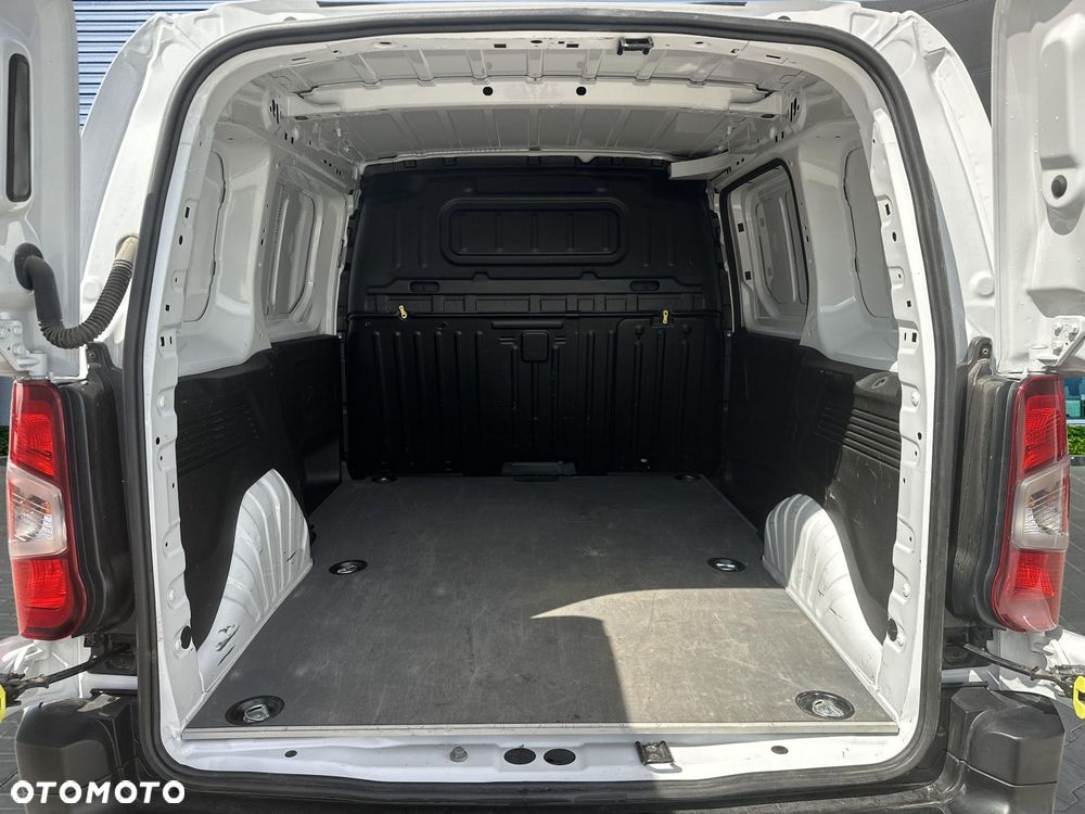 Toyota PROACE CITY - 21