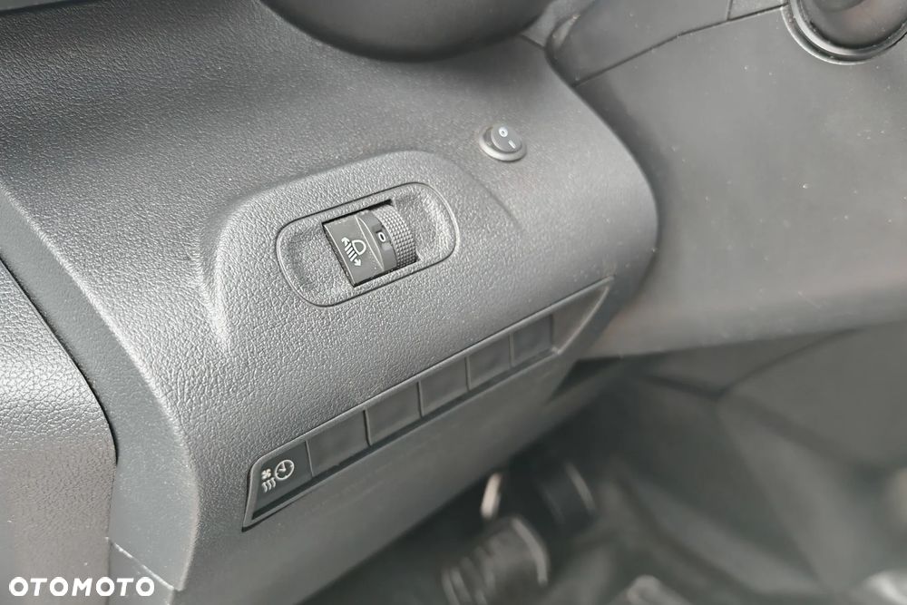 Toyota Proace City - 21