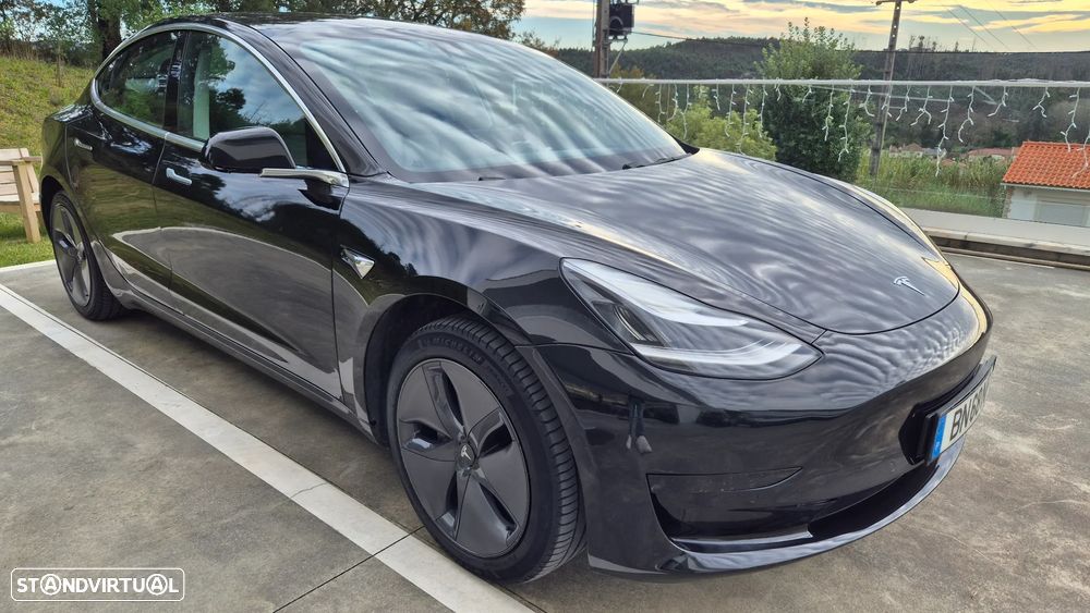 Tesla Model 3 Standard Range Plus RWD - 3
