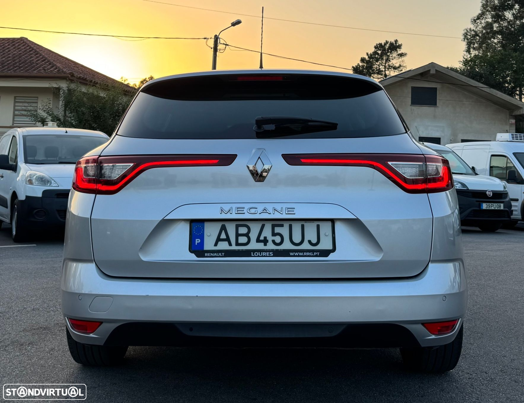 Renault Mégane Sport Tourer 1.5 Blue dCi Limited - 10
