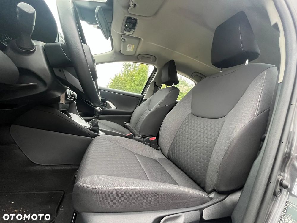 Toyota Yaris 1.5 Comfort - 13