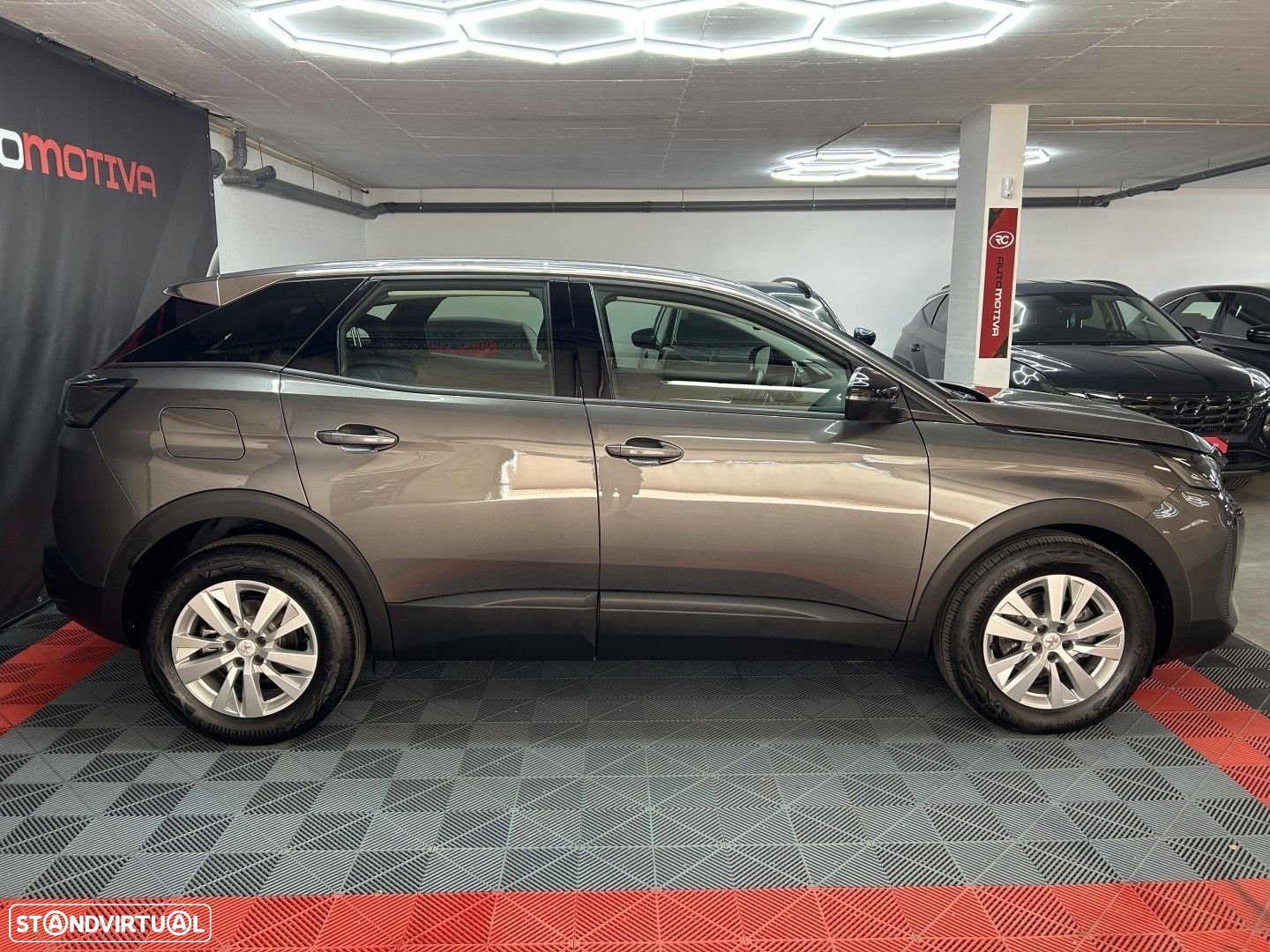 Peugeot 3008 1.2 PureTech Allure EAT8 - 4