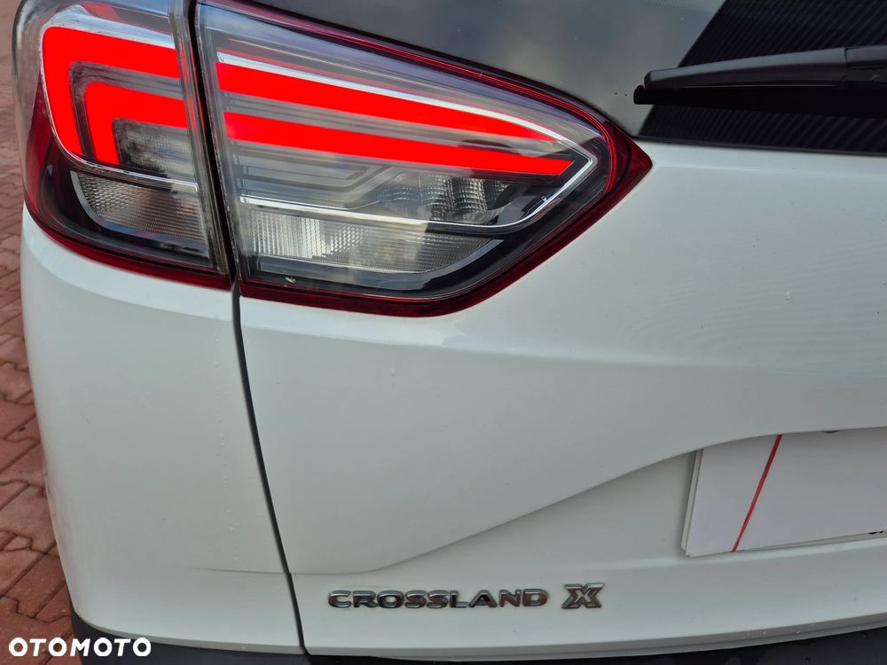 Opel Crossland X 1.2 Start/Stop Design Line - 28