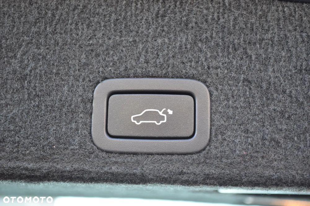 Volvo XC 60 D3 Momentum - 26