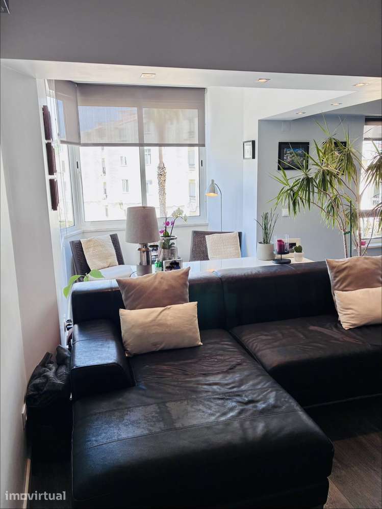 OPEN HOUSE EXCLUSIVO | T3 ÚNICO EM LOMBOS SUL + CAVE 40m² | 12 JUNHO - Grande imagem: 3/33