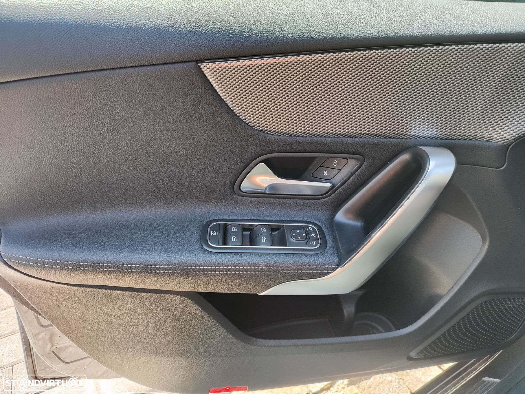 Mercedes-Benz A 180 d Progressive Aut. - 24