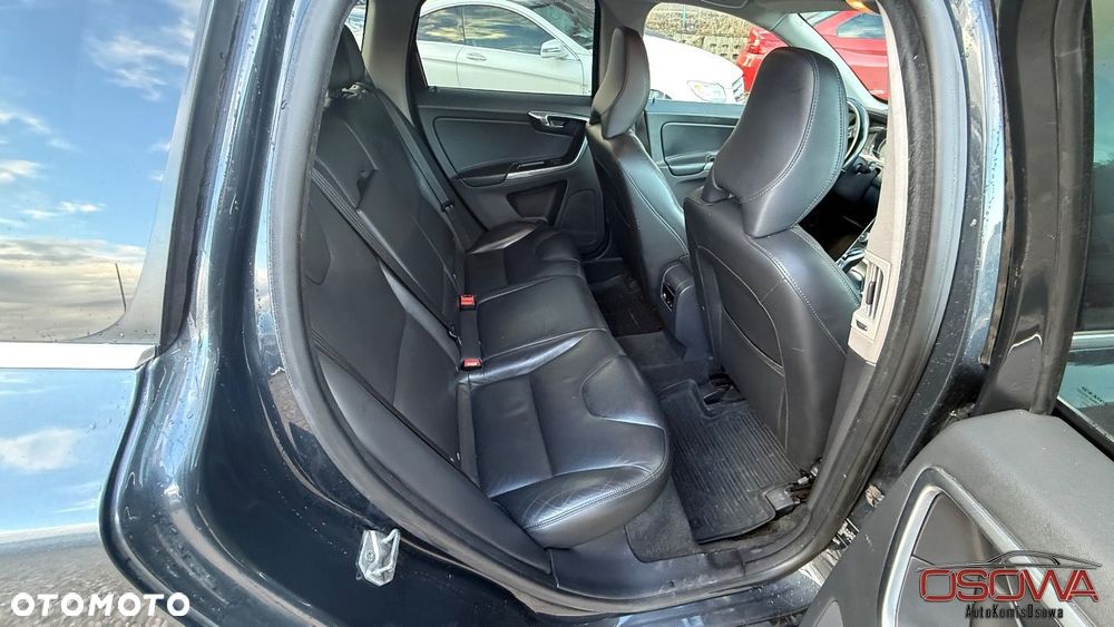 Volvo XC 60 D4 AWD Geartronic Summum - 15