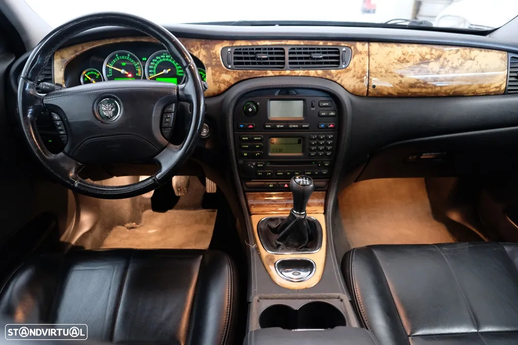 Jaguar S-Type 2.7 D V6 Classic - 8