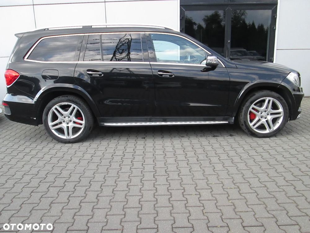 Mercedes-Benz GL - 32