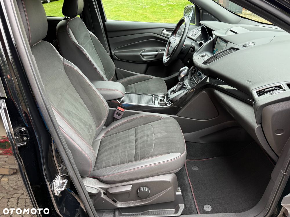 Ford Kuga 2.0 TDCi AWD ST-Line Black - 21