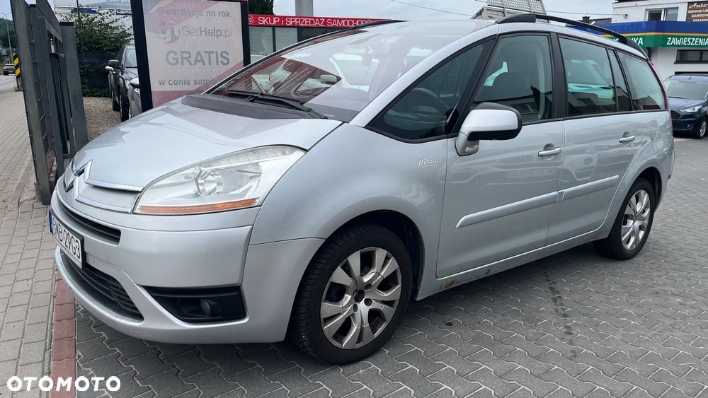 Citroën C4 Grand Picasso 1.8 16V Confort - 2