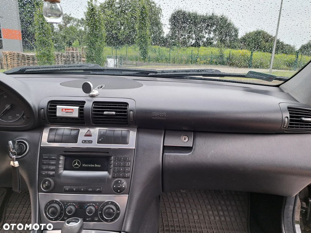 Mercedes-Benz Klasa C 220 CDI Automatik Avantgarde DPF - 11