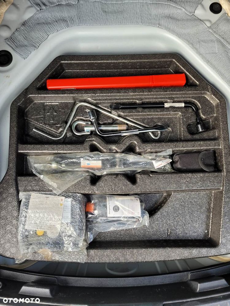 Toyota Auris 1.4 D-4D Active - 13