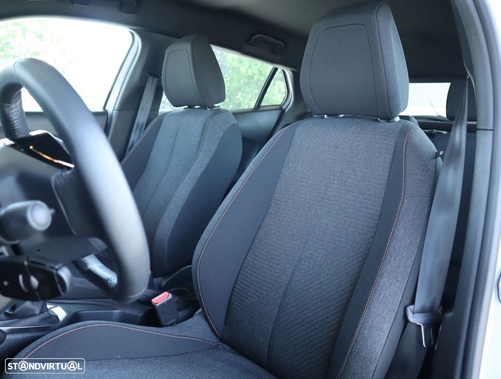 Peugeot 2008 1.2 PureTech Style - 28