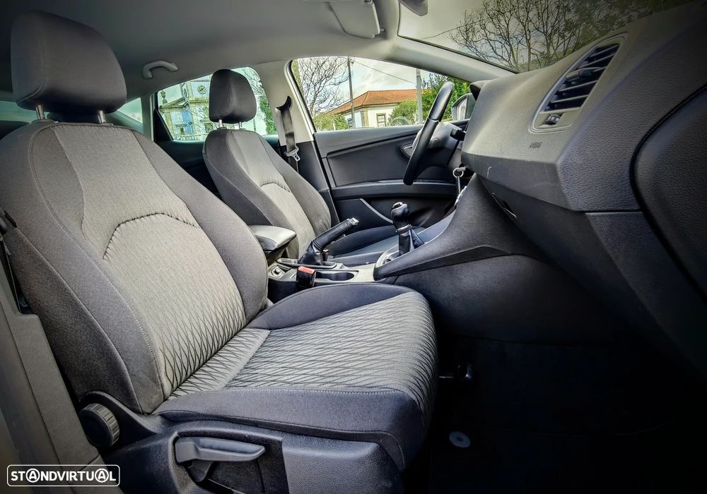 SEAT Leon 1.6 TDI S&S Style - 16