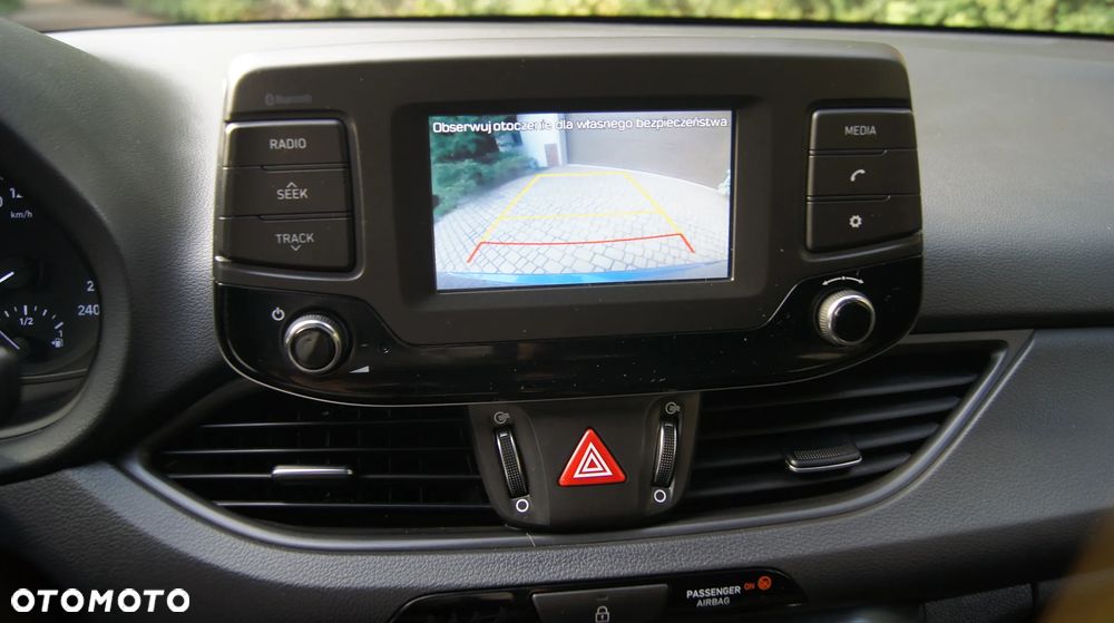 Hyundai i30 1.4 Passion - 24