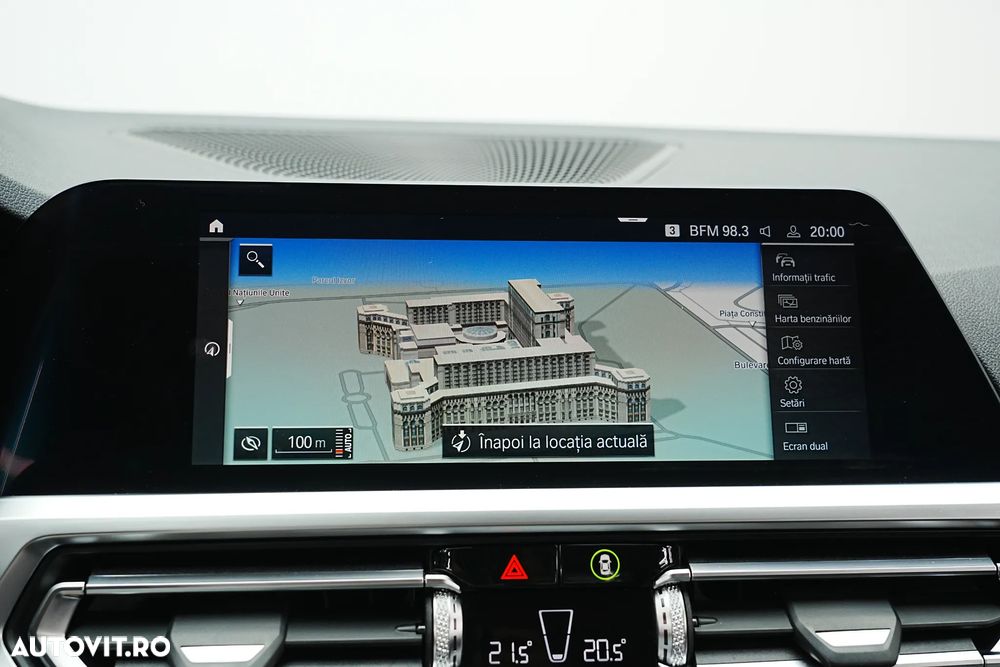 BMW Seria 3 318d Aut. Sport Line - 27
