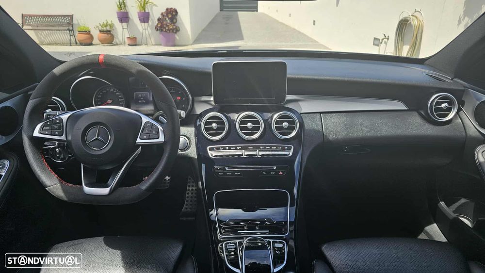 Mercedes-Benz C 300 h AMG Line - 10