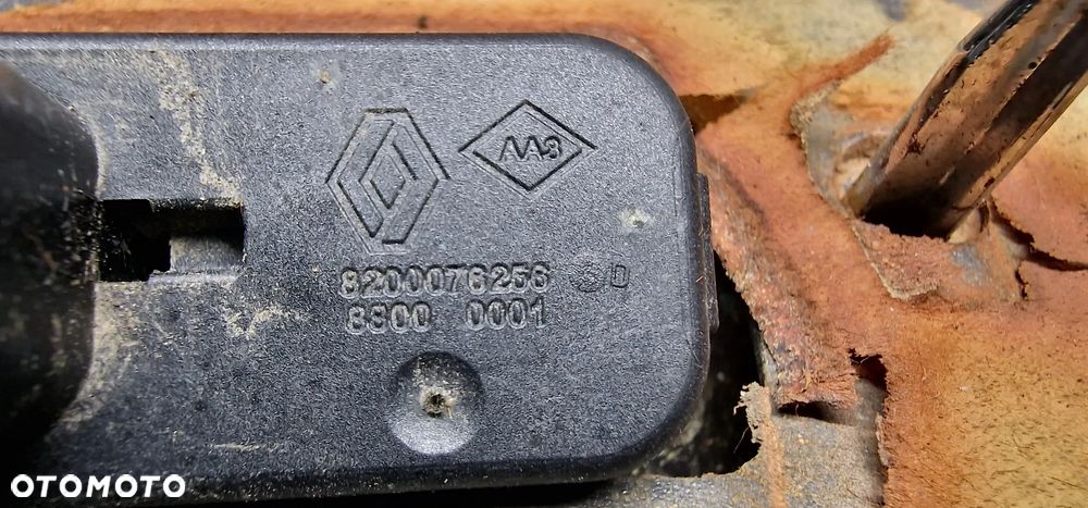 Blenda klapy bagażnika mikrostyk podświetlenie Renault Laguna III 8200076256 848100004 - 7