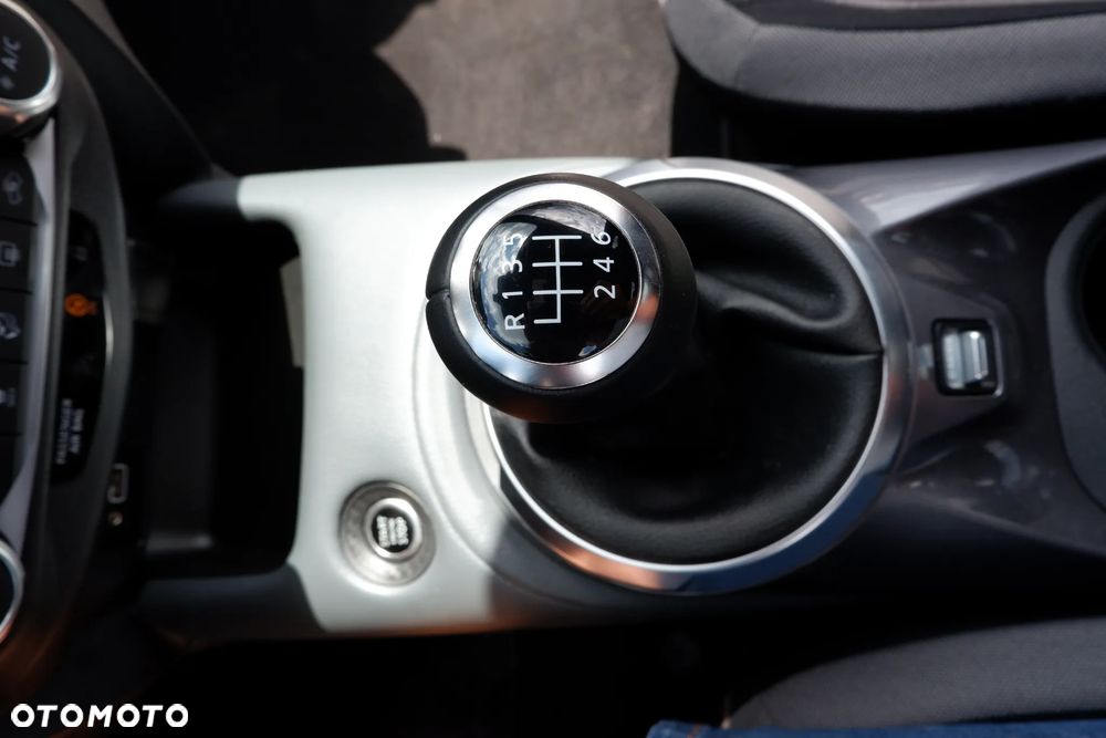 Nissan Juke 1.0 DIG-T Kiiro - 23