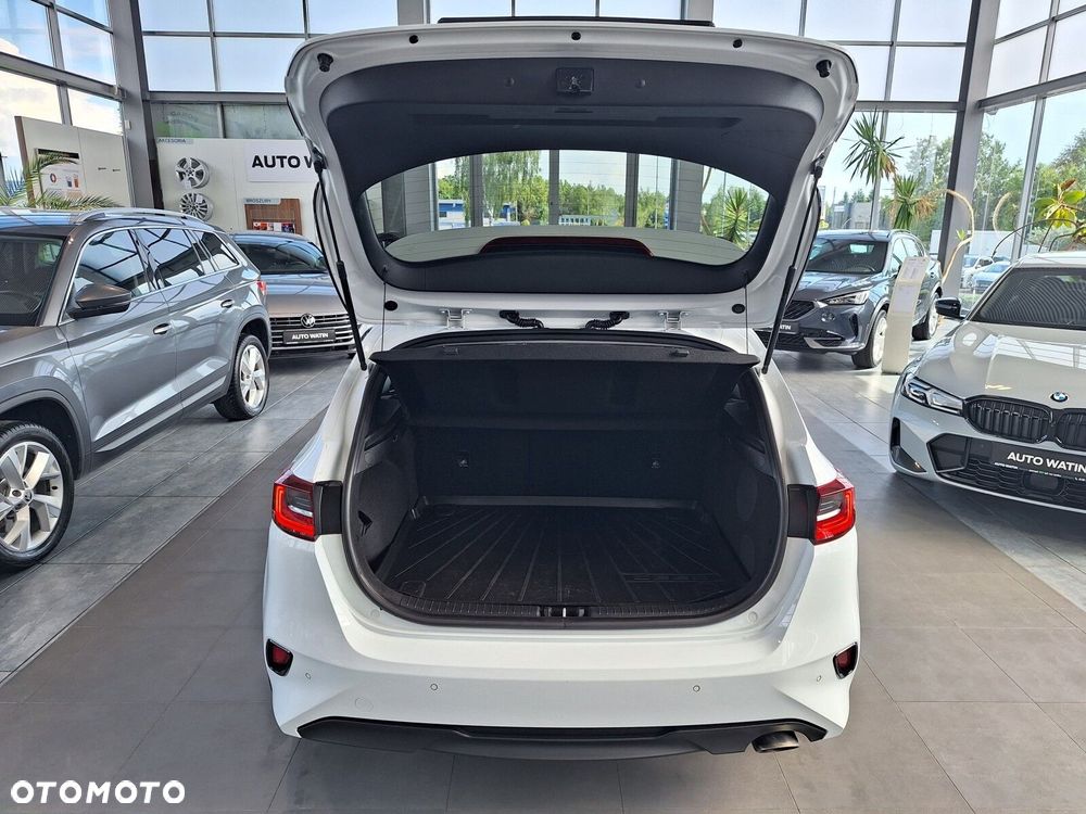 Kia Ceed 1.5 T-GDI Business Line - 17