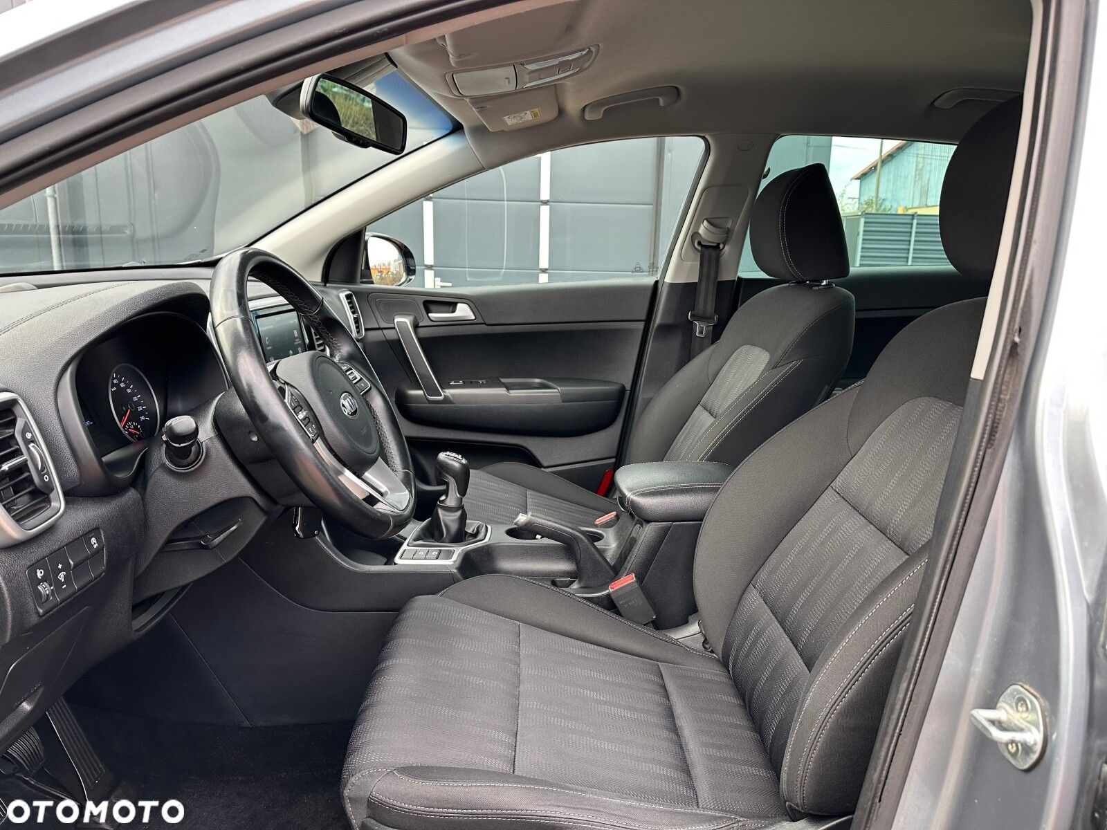 Kia Sportage 1.6 GDI M 2WD - 30