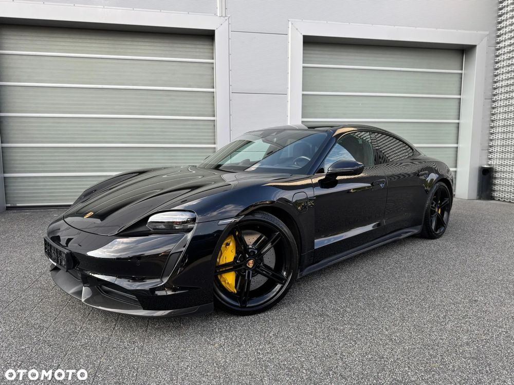 Porsche Taycan - 15