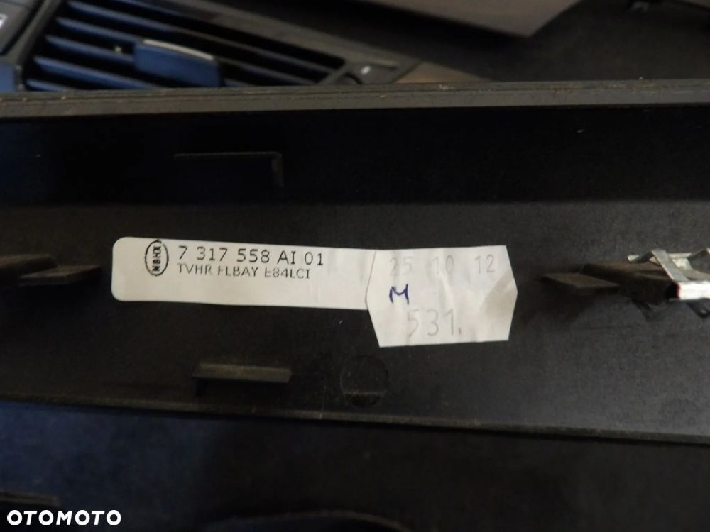 BMW - E84 - KOMPLET DEKORÓW - LISTWY OZDOBNE - EUROPA - MANUAL - 7317558  9258354  9265140  7317557  9252849 - 4