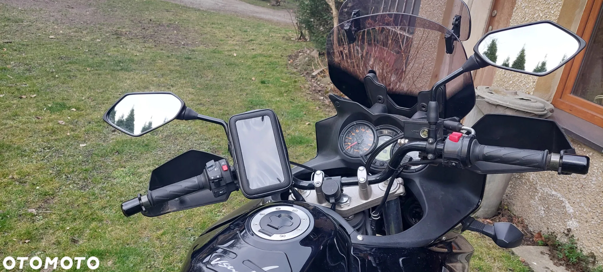Suzuki DL - 4
