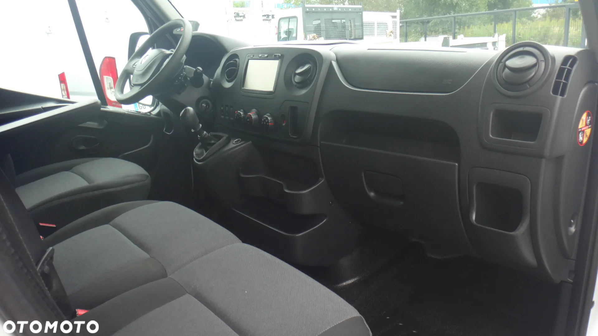 Renault Master - 11