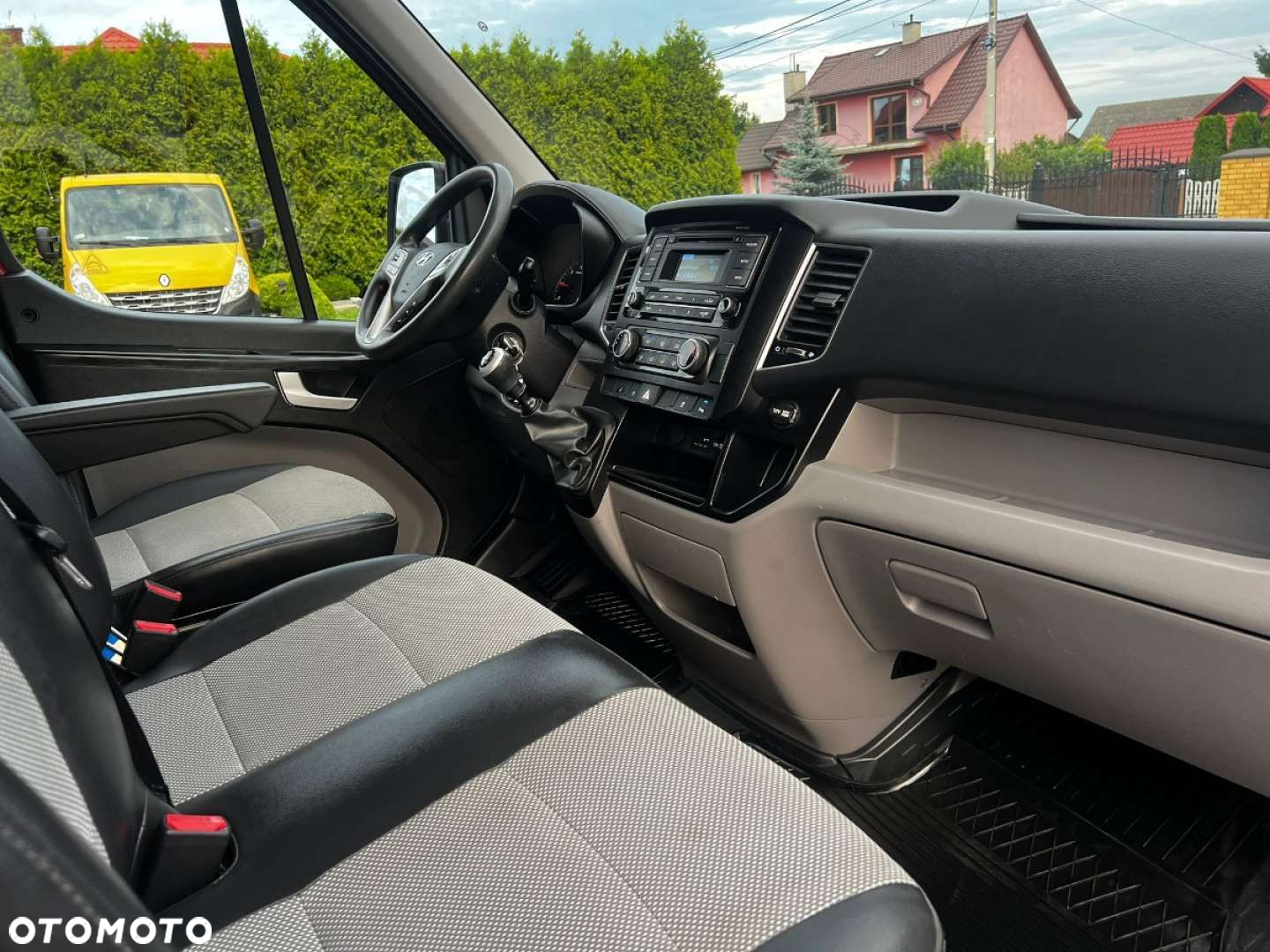 Hyundai H 350 - 33