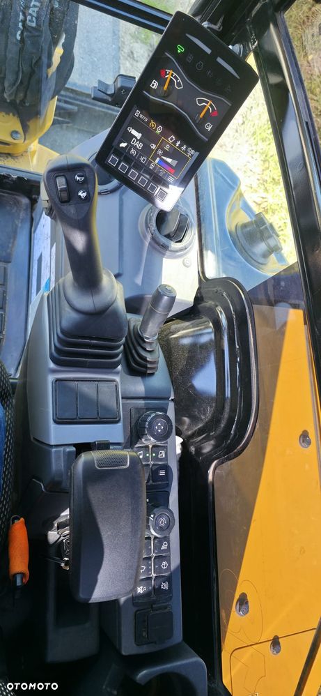 Caterpillar 302,7 CR    / 302. 303, 301.8 , 304 , 305 - 15