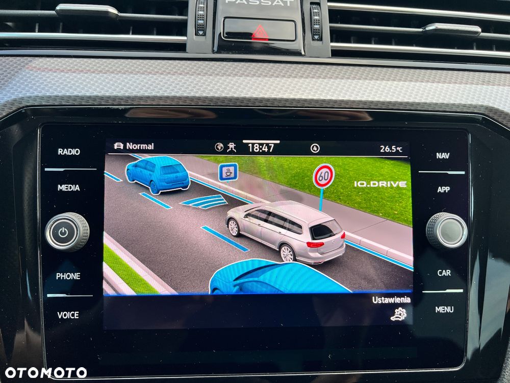 Volkswagen Passat Alltrack 2.0 TDI SCR DSG 4Motion - 29