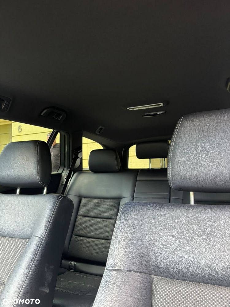 Mercedes-Benz Klasa E 250 CDI Classic - 17