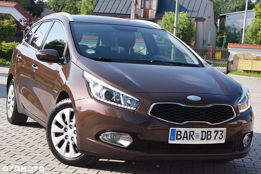 Kia Ceed 1.6 CRDi L - 11