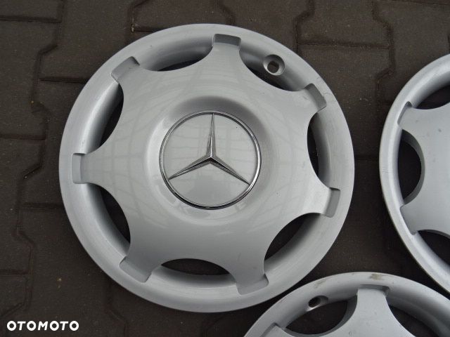 MERCEDES Oryginalne kołpaki 15 - 2