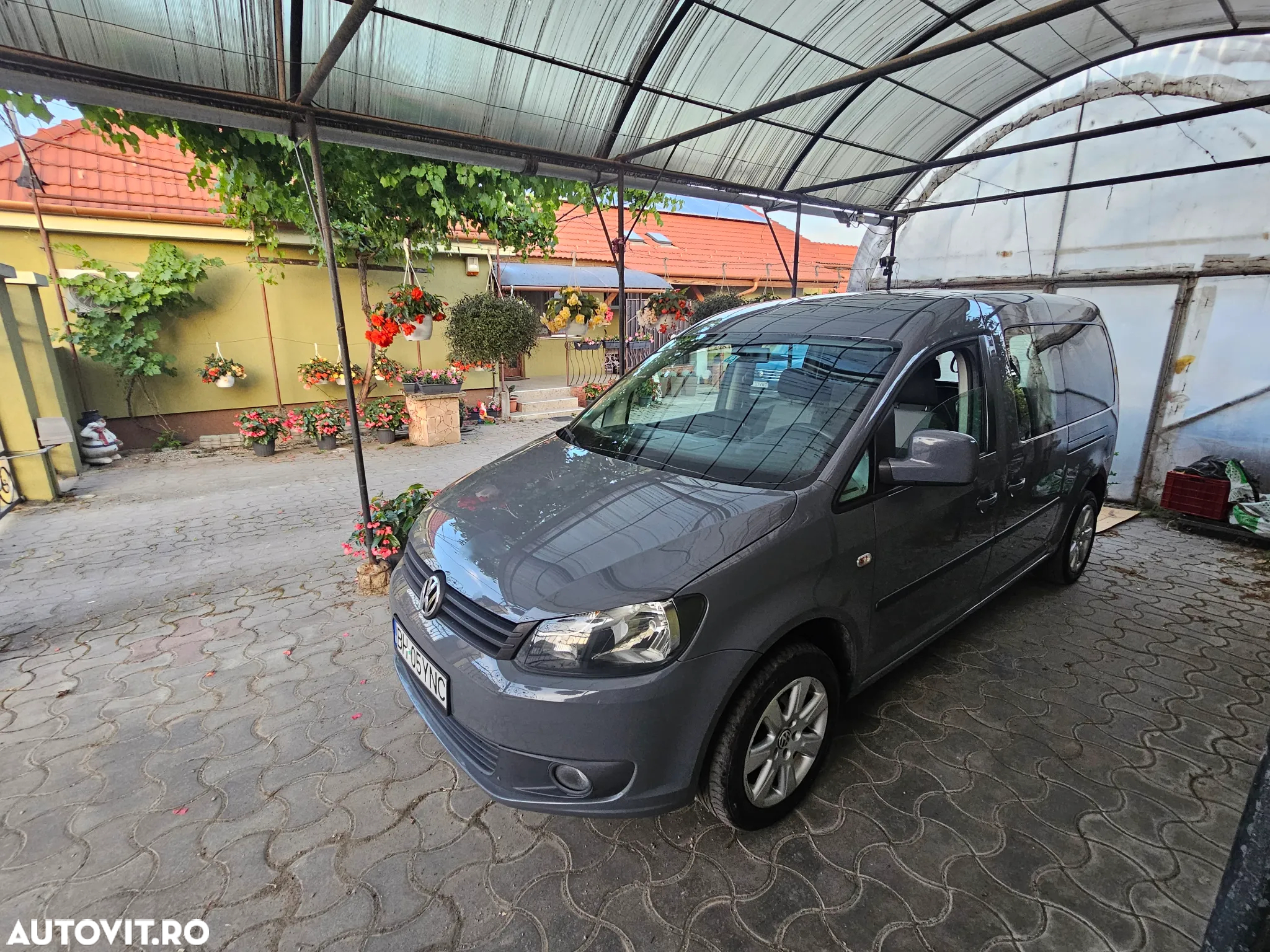 Volkswagen Caddy Maxi 2.0 TDI Comfortline - 18
