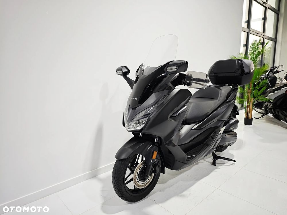 Honda NSS - 3