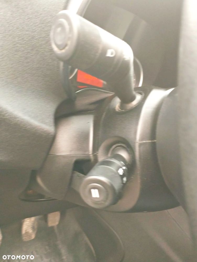 Fiat Doblo Chłodnia 105KM 2 zasilania chłodni - 19