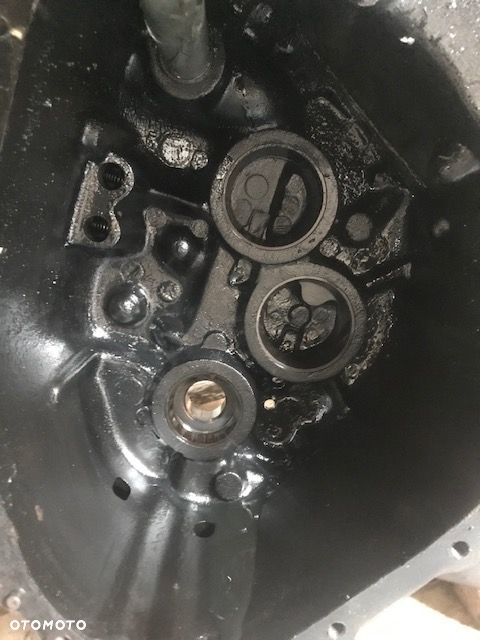 Skrzynia Manitou - Części Com-T4-2012 - 6