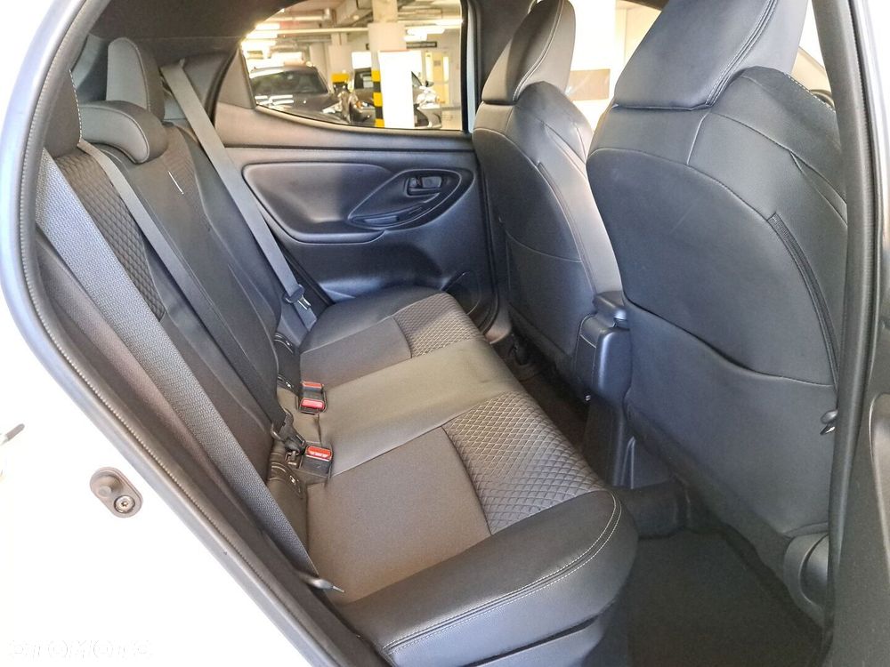 Toyota Yaris Hybrid 1.5 Executive - 15