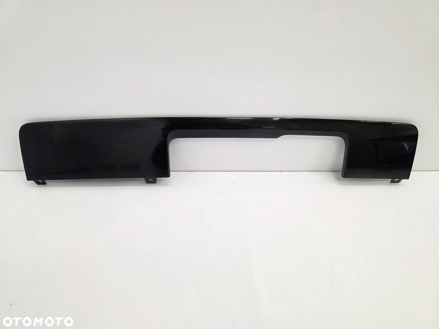 DOKŁADKA SPOILER LAND ROVER DISCOVERY L663 II L8B2-19K809-C N8B2-19K809-C - 1