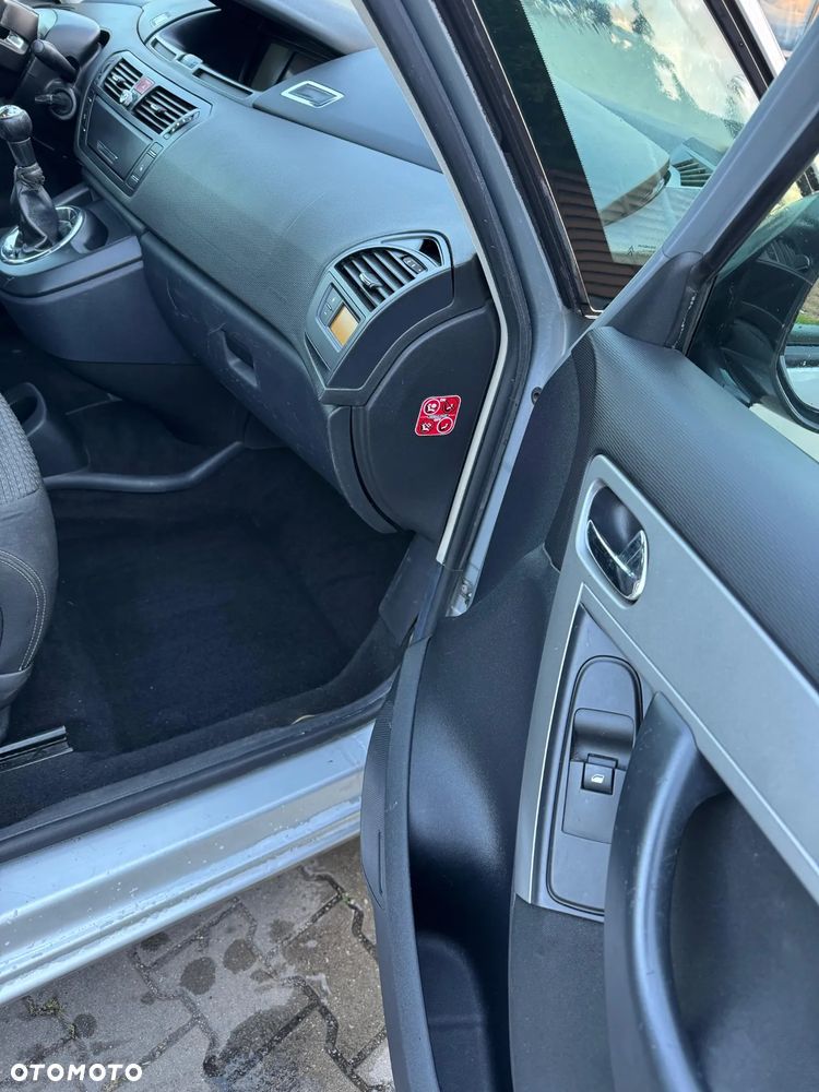 Citroën C4 Picasso 1.6 HDi FAP Exclusive - 15