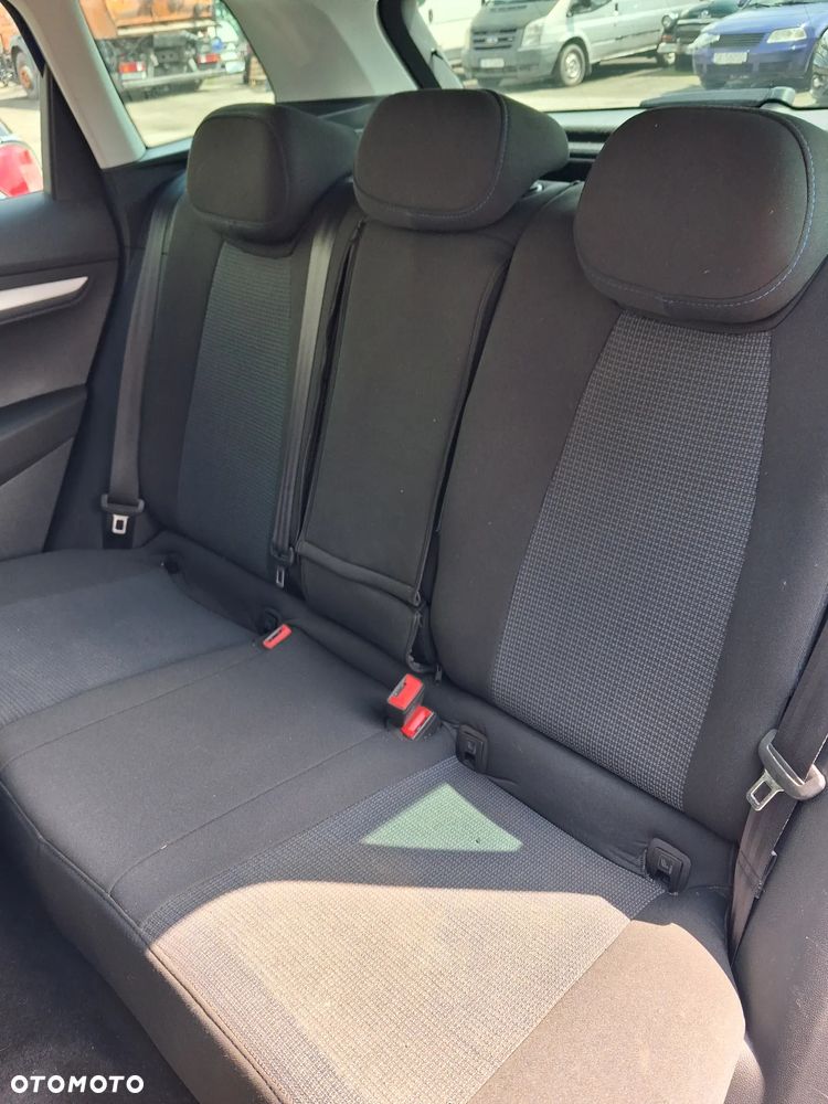 Skoda Karoq 1.0 TSI Ambition - 11