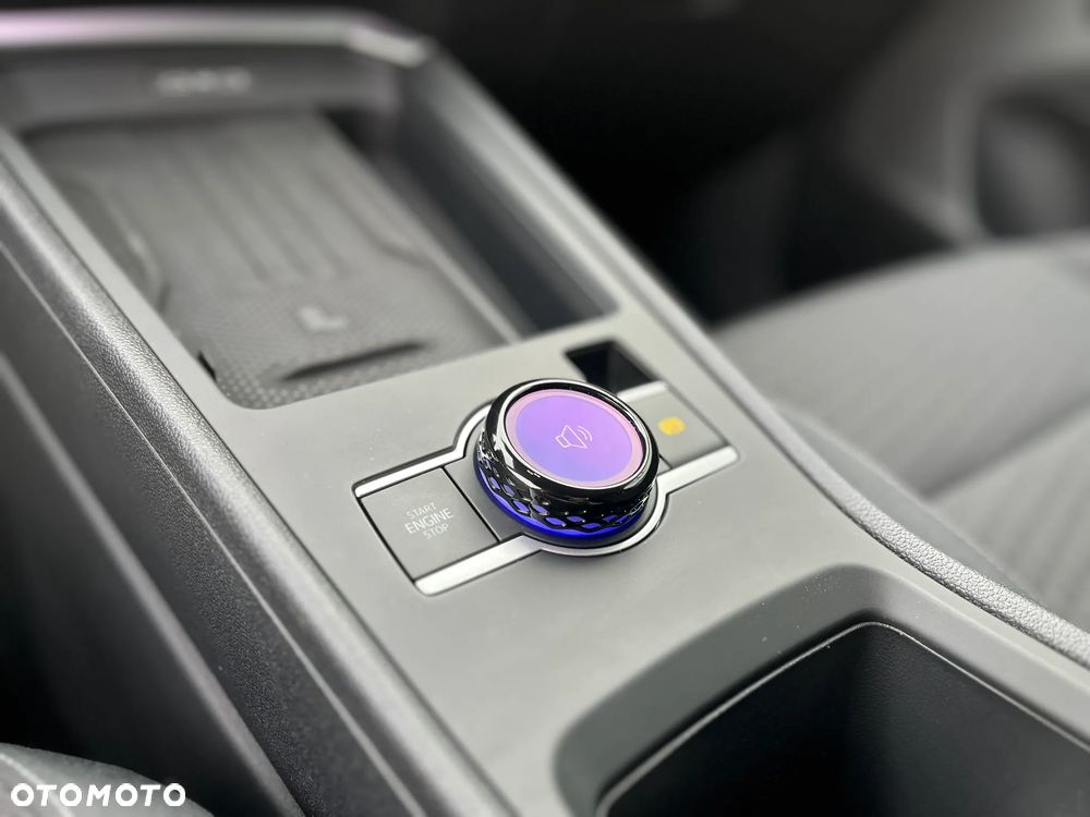 Volkswagen T-Roc 1.5 eTSI OPF DSG Life - 16