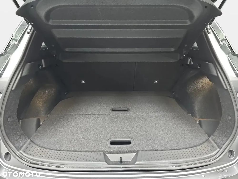 Nissan Qashqai 1.3 DIG-T mHEV N-Connecta Xtronic - 10